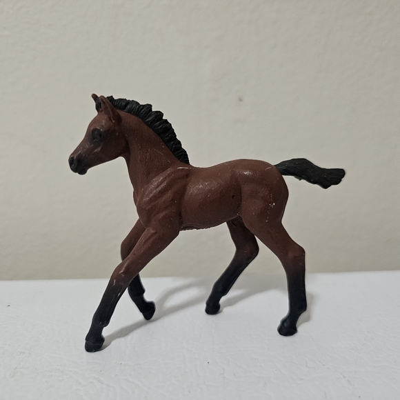 Safari Ltd Foals Set of 4 - Picture 3 of 7